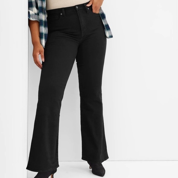 NWT! GAP Black Wash High Rise '70s Flare Jeans with Washwell - Multiple Sizes🩵 - Picture 4 of 16